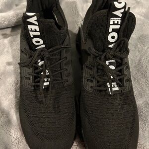 Black Men's Athletic Shoes